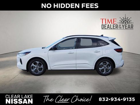 Used 2024 Ford Escape ST-Line w/ Tech Pack #1 FWD image 4