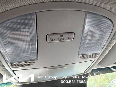 Used 2023 Hyundai Kona SE FWD image 22