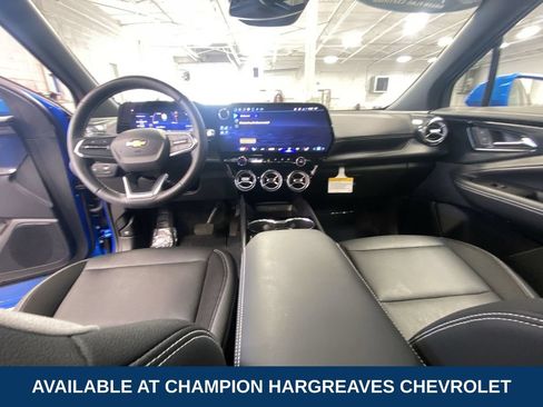 Used 2024 Chevrolet Blazer EV LT AWD/4WD image 27
