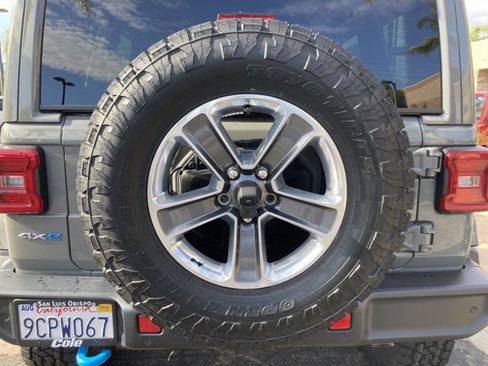 Used 2022 Jeep Wrangler Unlimited Sahara w/ Safety Group image 31