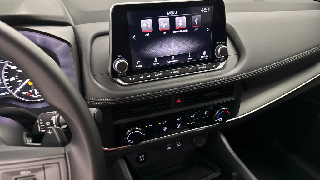 Certified 2024 Nissan Rogue S AWD/4WD image 9