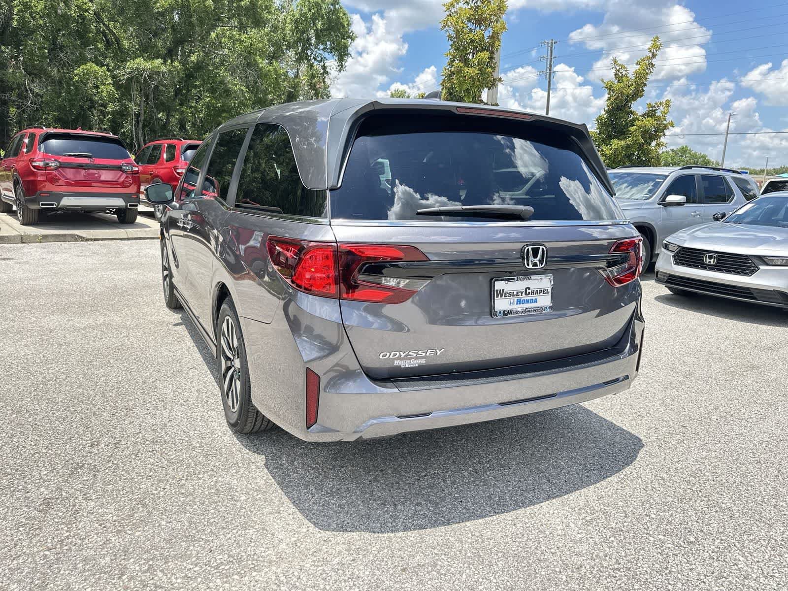 New 2026 Honda Odyssey EX-L image 4