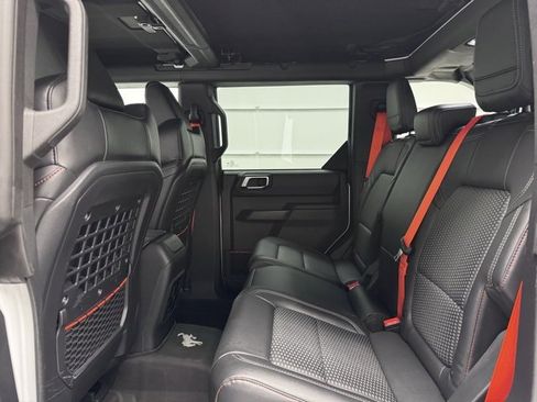 Used 2022 Ford Bronco Raptor image 18