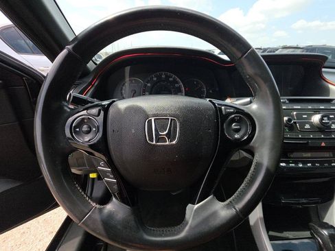 Used 2017 Honda Accord Sport image 11