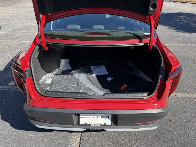Certified 2025 Kia K4 FWD image 40