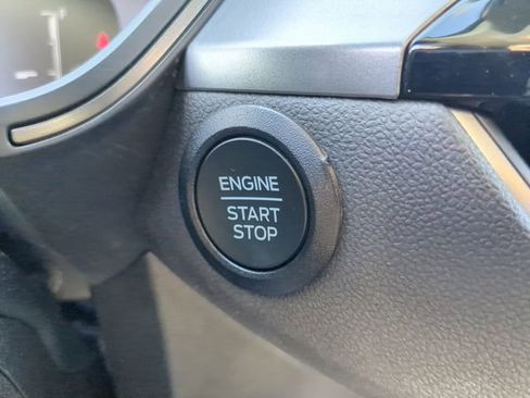 Used 2025 Ford Escape Active AWD/4WD image 31