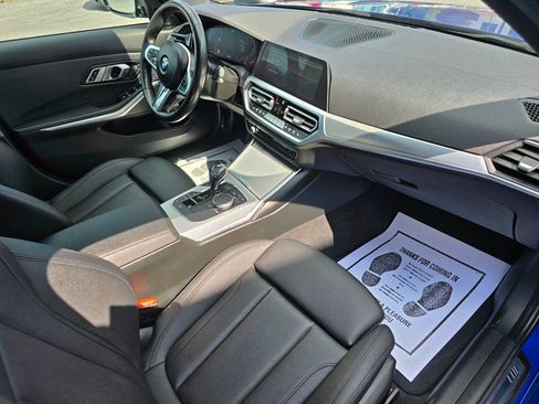 Used 2021 BMW 330i xDrive Sedan w/ M Sport Package AWD/4WD image 16