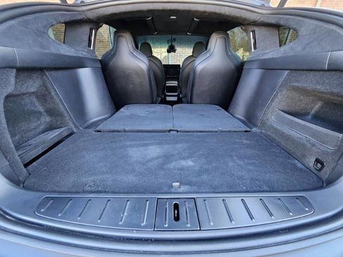 Used 2022 Tesla Model X image 74