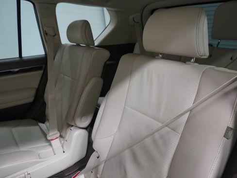 Used 2017 Lexus GX 460 Premium image 10