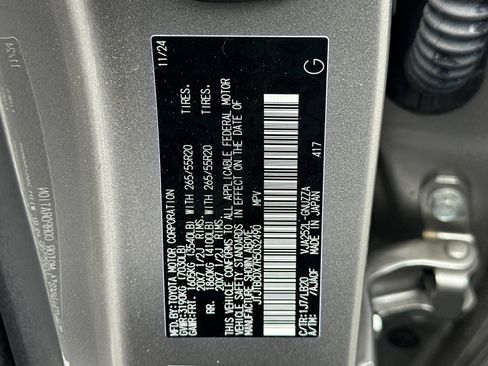 Used 2024 Lexus GX 550 w/ Cold Area Package AWD/4WD image 34