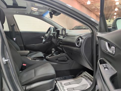 Certified 2023 Hyundai Kona SEL w/ Convenience Package AWD/4WD image 9