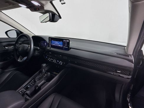 Used 2025 Honda Accord Touring image 31