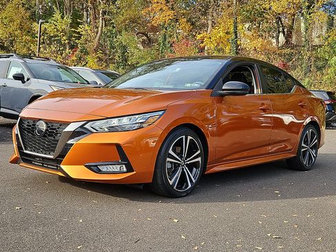 Certified 2022 Nissan Sentra SR w/ Electronics Package image 3