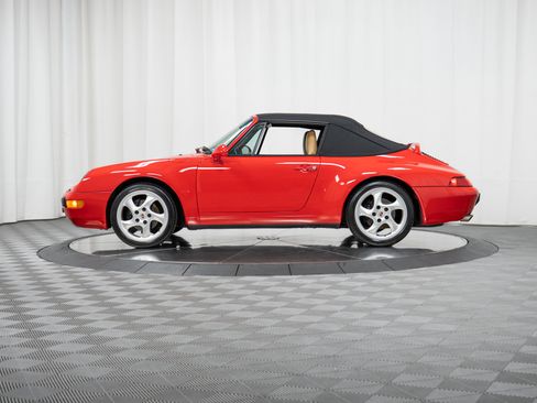 Used 1997 Porsche 911 Carrera RWD image 39