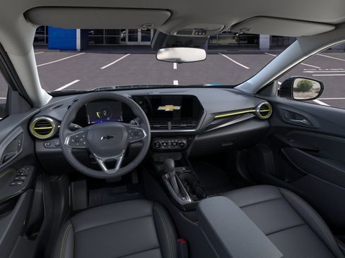 New 2026 Chevrolet Trax ACTIV w/ Driver Confidence Package FWD image 15