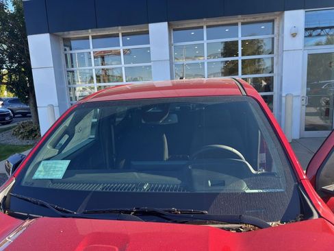 New 2026 GMC Canyon Elevation w/ Convenience Package image 32