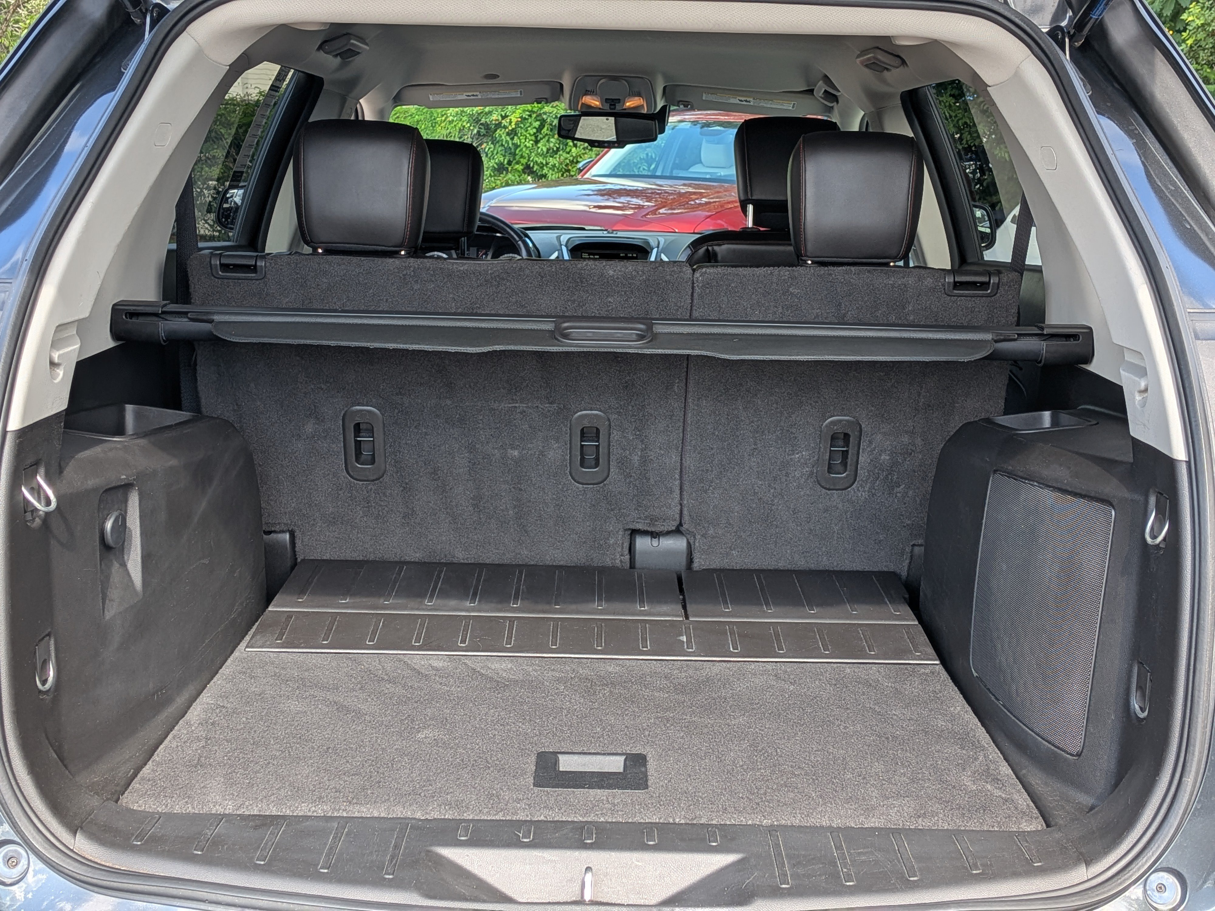 Used 2013 GMC Terrain SLT w/ Safety Package FWD image 13