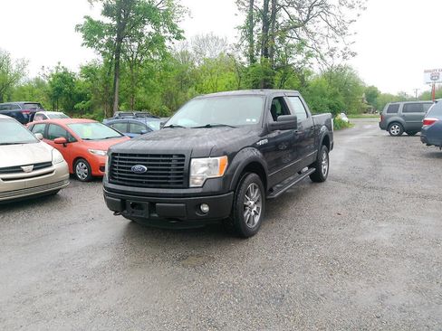 Used 2014 Ford F150 STX w/ Equipment Group 201A Mid AWD/4WD image 3