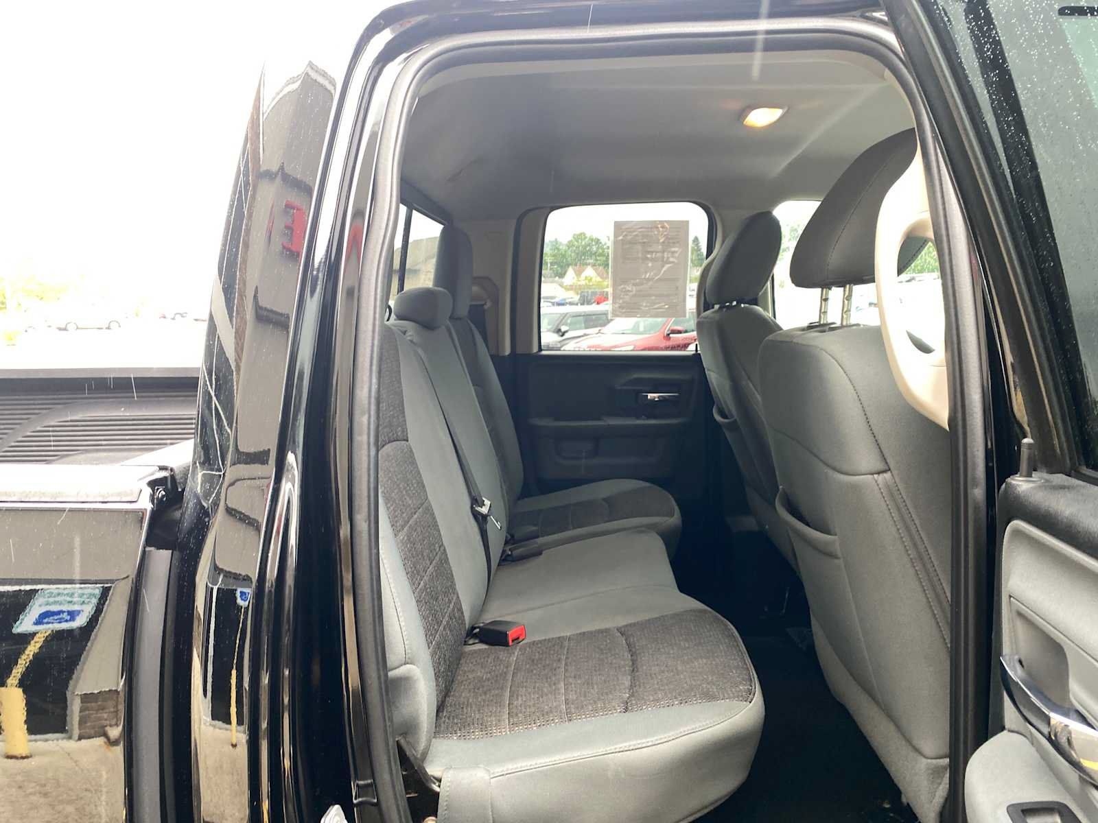 Used 2014 RAM 1500 Outdoorsman AWD/4WD image 26