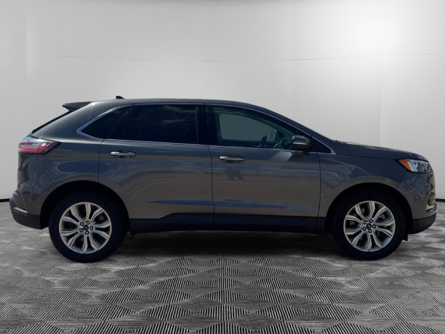 Used 2024 Ford Edge Titanium AWD/4WD image 6