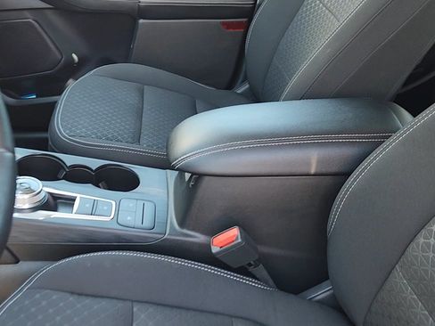 Certified 2024 Ford Escape Active AWD/4WD image 27