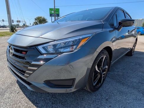 New 2025 Nissan Versa SR w/ Trunk Package image 8