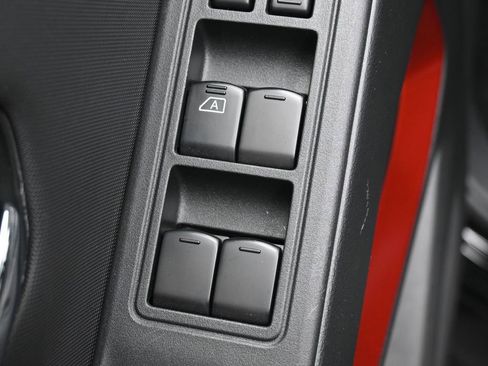 Used 2024 Nissan Frontier PRO-4X w/ Technology Package image 14