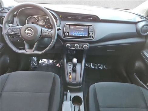 Used 2024 Nissan Kicks S image 18