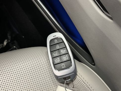 Used 2023 Hyundai Tucson Limited image 29