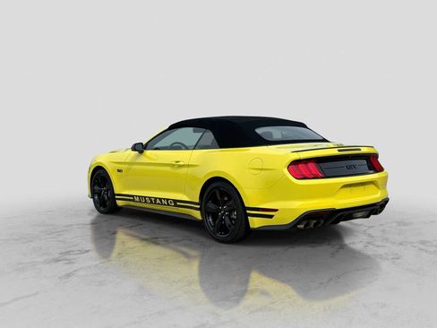Used 2021 Ford Mustang GT Premium RWD image 4