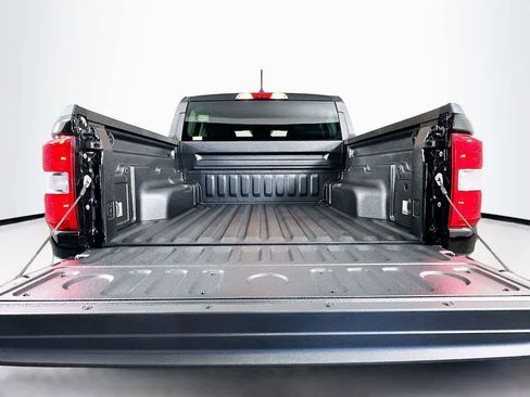 New 2025 Ford Maverick XLT w/ 4K Tow Package image 19