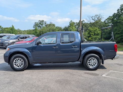Used 2019 Nissan Frontier SV RWD image 6