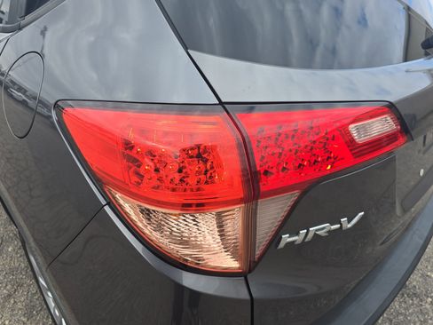 Used 2016 Honda HR-V EX image 37