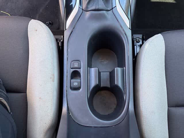 Used 2025 Toyota Corolla LE FWD image 17