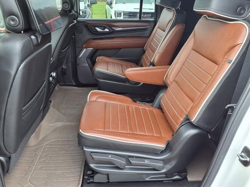 Certified 2024 GMC Yukon XL Denali Ultimate image 29