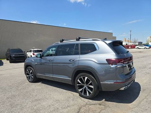 Used 2024 Volkswagen Atlas SEL Premium R-Line AWD/4WD image 7