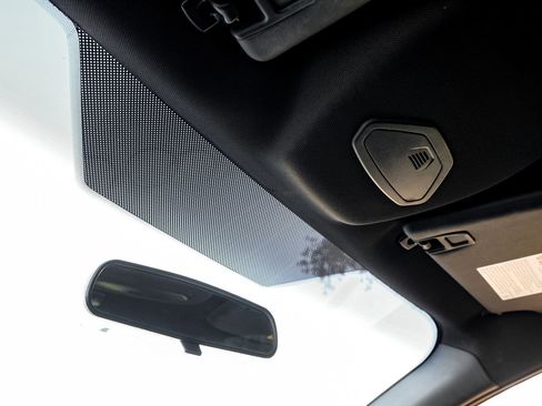 Used 2018 Ford Focus ST image 33