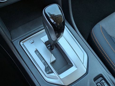 Used 2023 Subaru Crosstrek 2.0i Premium image 27