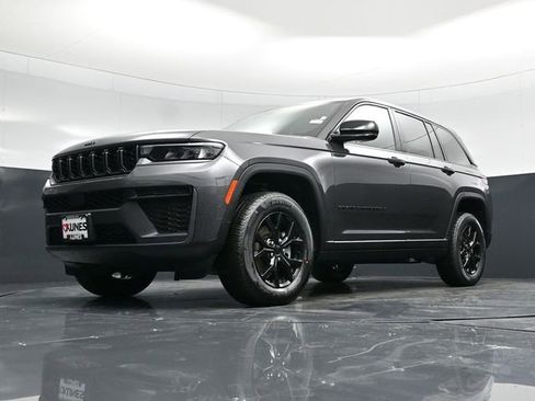New 2026 Jeep Grand Cherokee Altitude AWD/4WD image 56