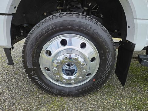 Used 2024 Ford F450 XLT w/ 360-Degree Camera Package image 9