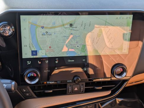 Used 2025 Lexus NX 350h AWD w/ Accessory Package (2T) image 24