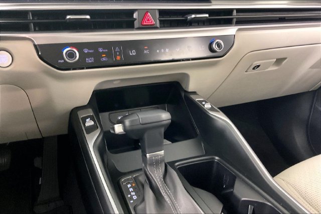 Certified 2026 Kia Sorento EX FWD image 8
