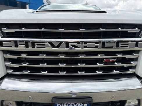Used 2020 Chevrolet Silverado 2500 LTZ w/ LTZ Plus Package AWD/4WD image 29
