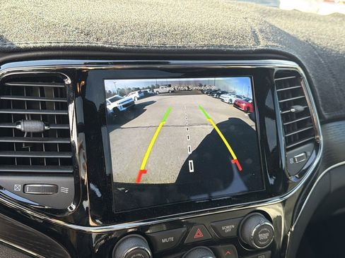 Used 2019 Jeep Grand Cherokee High Altitude image 33