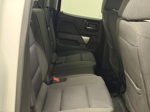Used 2019 Chevrolet Silverado 1500 LT AWD/4WD image 14