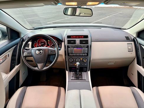 Used 2012 MAZDA CX-9 Touring w/ Moonroof & Bose Audio Pkg image 13