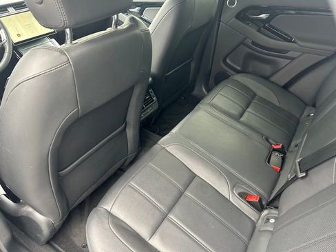 Used 2024 Land Rover Range Rover Evoque S image 32