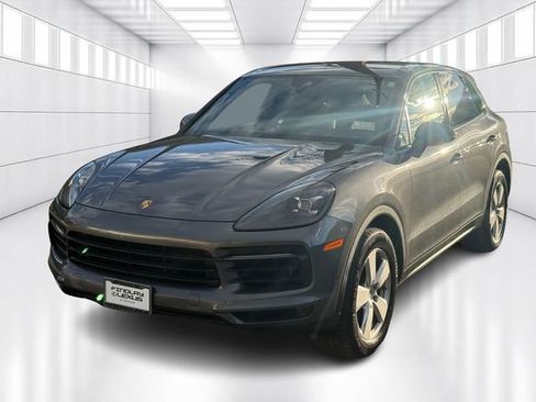 Used 2020 Porsche Cayenne image 1