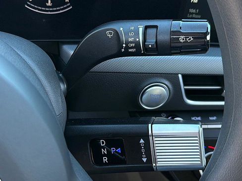 Certified 2025 Hyundai Sonata SEL image 18