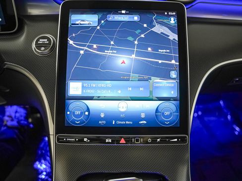 Certified 2025 Mercedes-Benz C 300 Sedan image 19